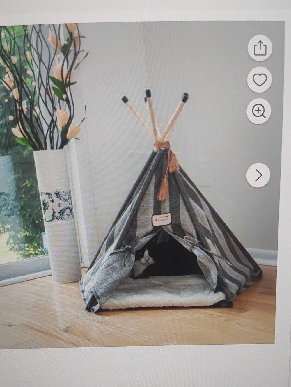 PETS: ARMARKAT CAT TEE-PEE BED